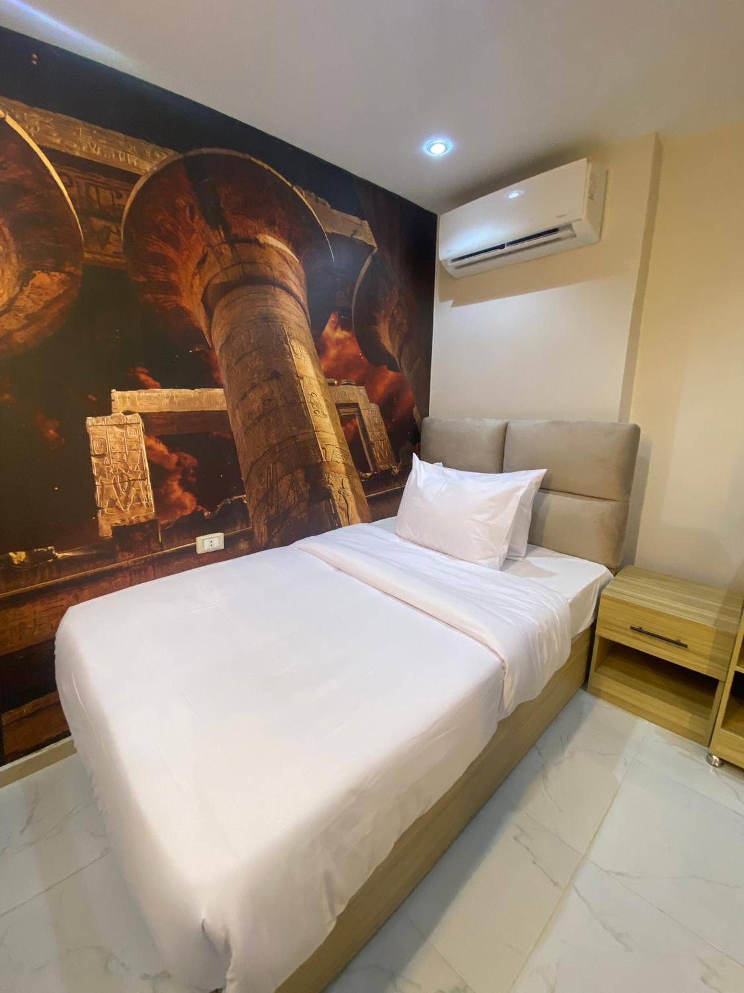 Royal Golden Pyramids Inn Giza 外观 照片