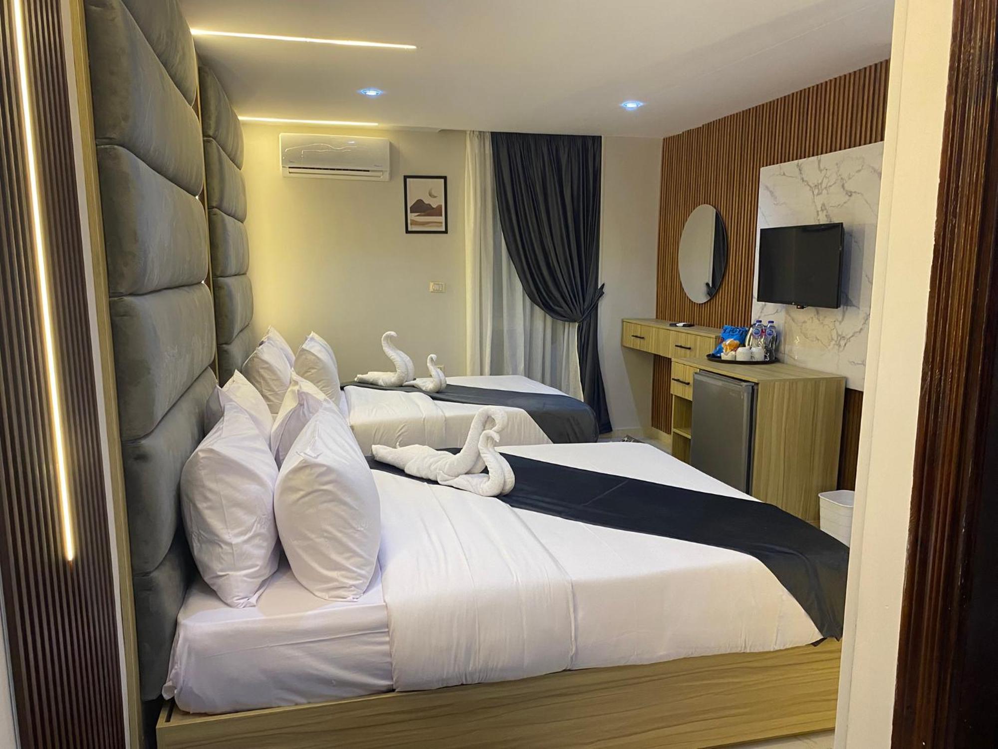 Royal Golden Pyramids Inn Giza 外观 照片