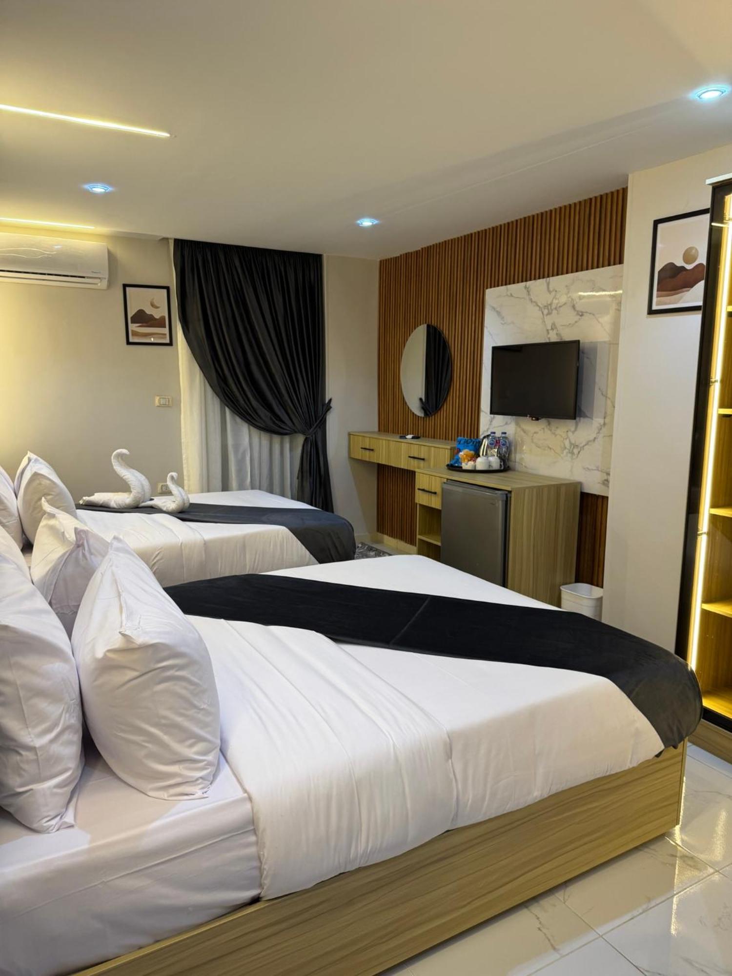 Royal Golden Pyramids Inn Giza 外观 照片