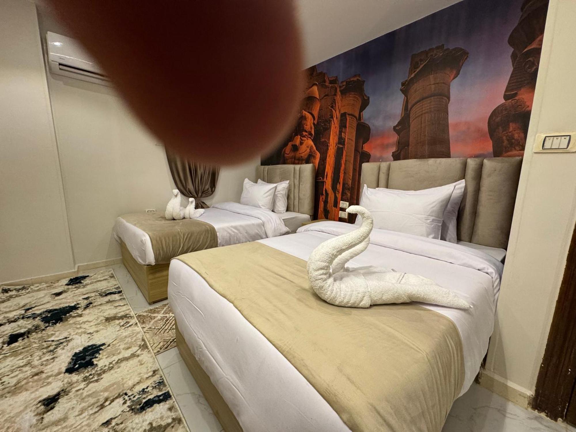 Royal Golden Pyramids Inn Giza 外观 照片