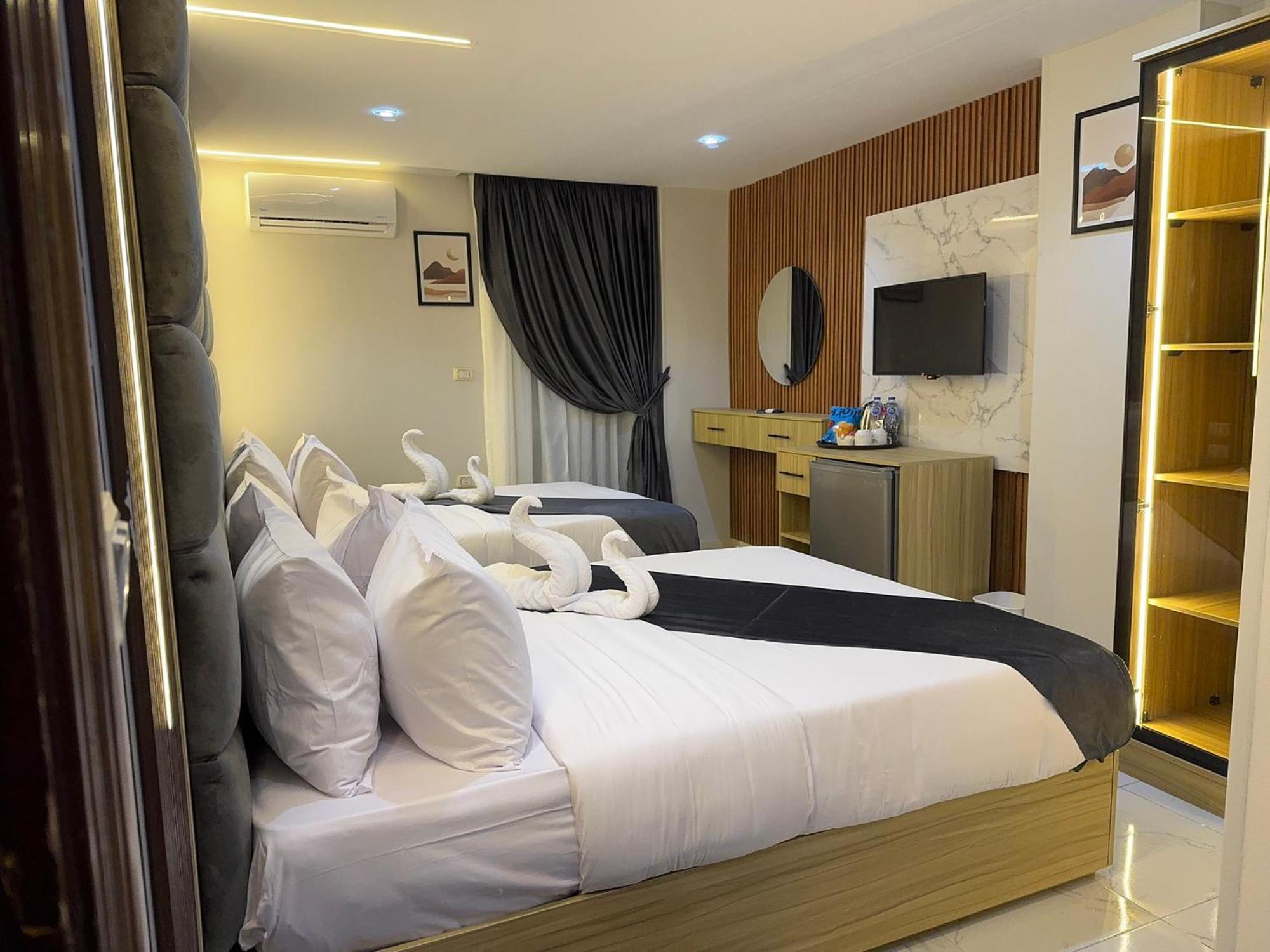 Royal Golden Pyramids Inn Giza 外观 照片